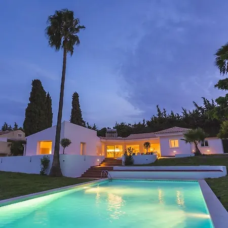 Stunning With Mountain Views - Los Campitos Villa Estepona